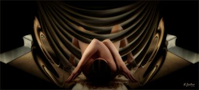 Heavy on my Heart - a Photographic Art Artowrk by Mike Lindtner